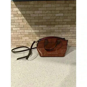 Dooney & Bourke Denison Ruby Cognac Brown T'moro b25